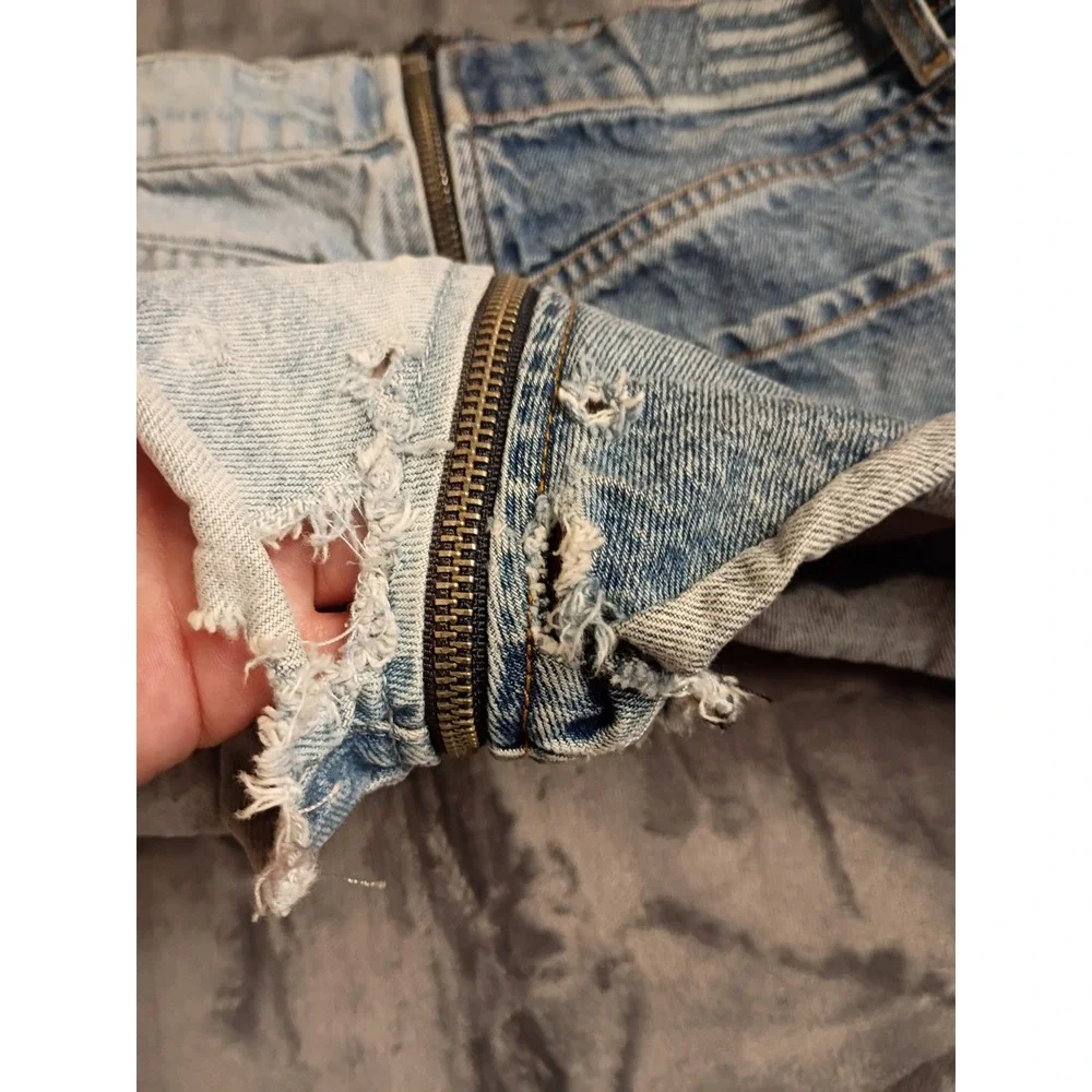 Revice Denim Two Tone Shorts Womens 27 Blue High Rise Zipper Cut Off Distressed